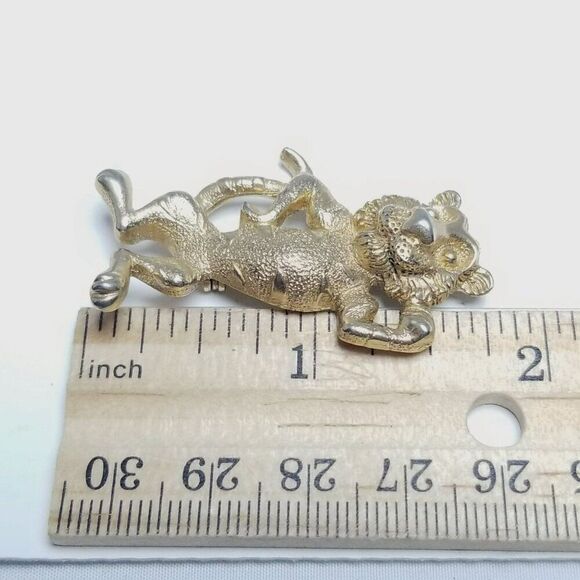 Vintage Esso Tiger Gasoline Mascot Brooch Pin Put a Tiger in Your Tank Tango - Picture 4 of 5